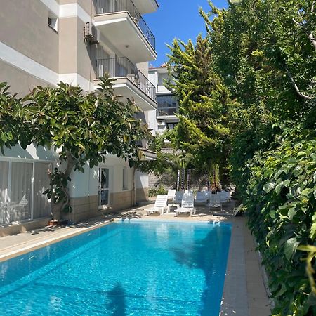 Fora Apart Otel Чешме Екстер'єр фото